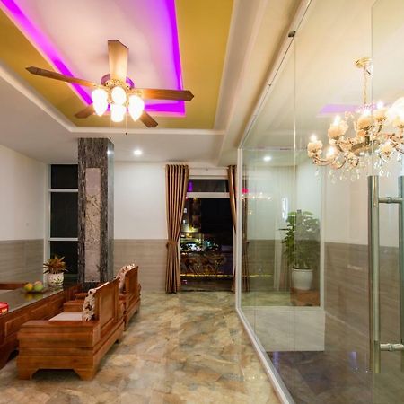 Thoi Binh Hotel Cam Lam Екстер'єр фото